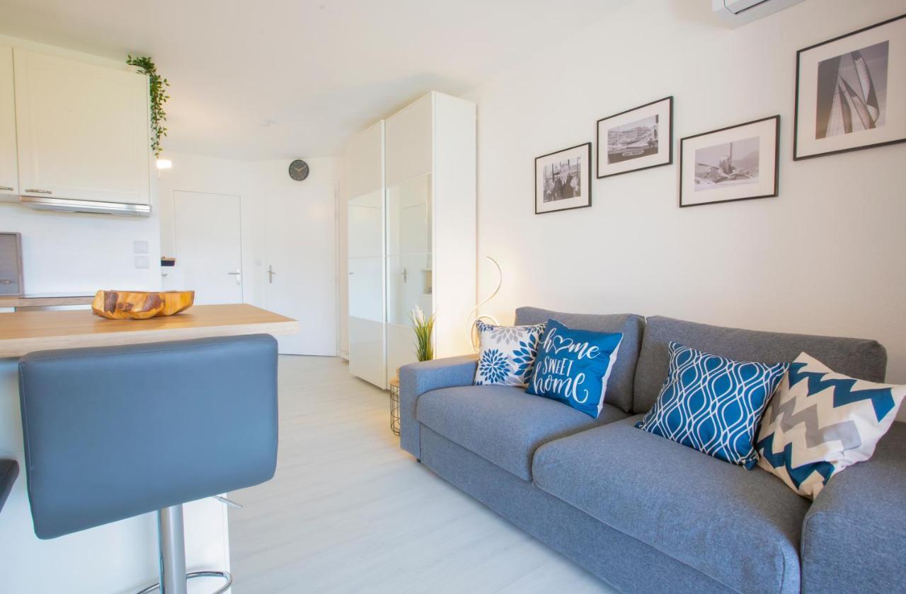 Apartamento La Vie Est Belle Gassin Exterior foto